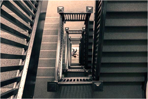 夢到自己陰道受傷的預兆_周公解夢官網