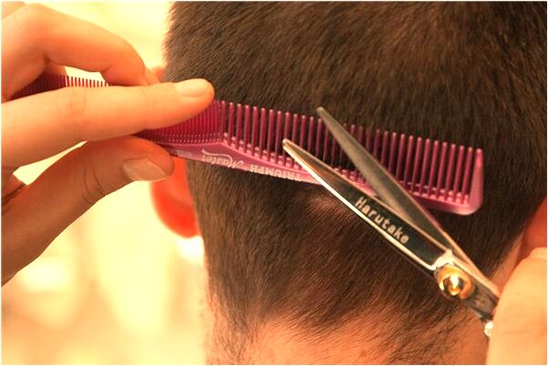 夢見大魚吃自己魚死了是什麼意思_周公解夢官網