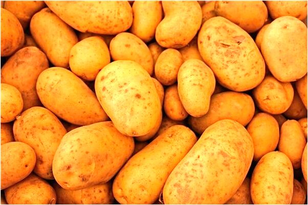 夢見河水很深東西掉了又撿是咋回事_周公解夢官網