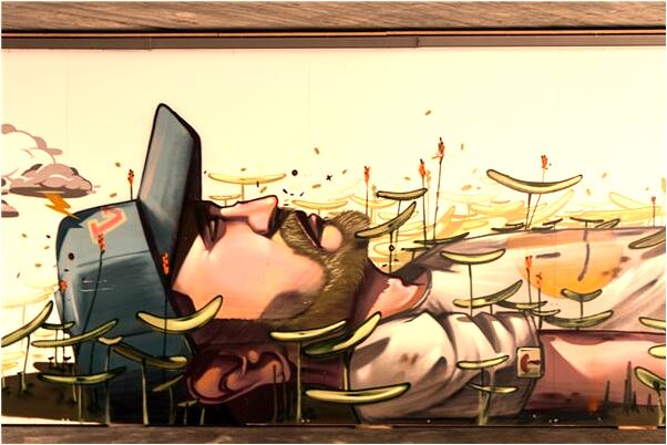 夢到了魚缸爆有什麼意思嗎_周公解夢官網