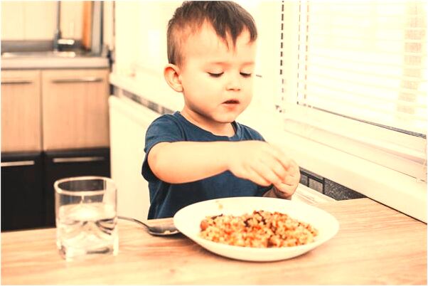 夢見把蛇殺了血直噴是吉兆嗎?_周公解夢官網