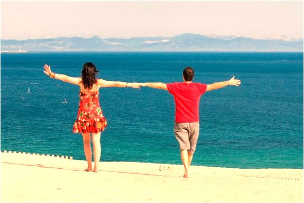 夢見兩層房倒下是什麼徵兆_周公解夢官網