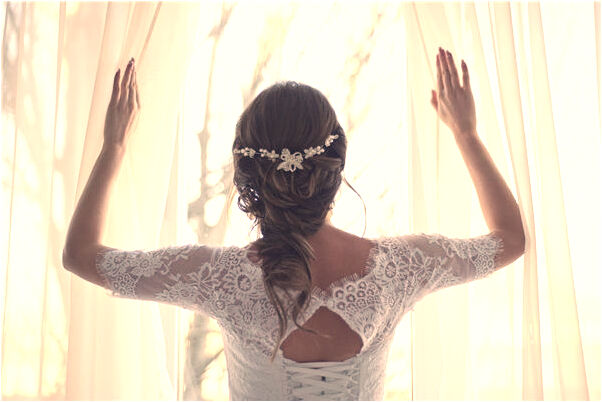 夢到了自己穿著紅色的新娘服有什麼意思_周公解夢官網