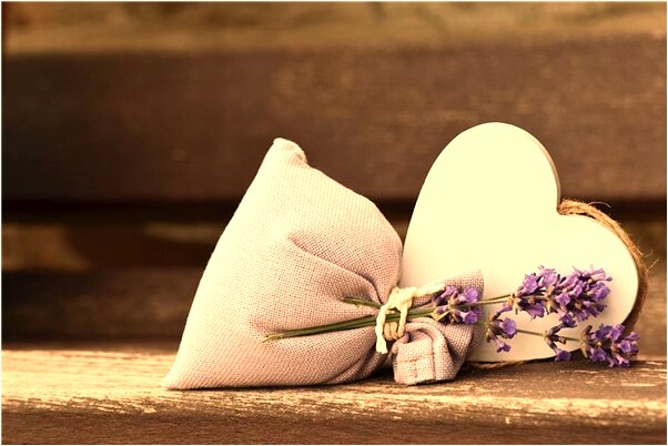 夢到自己在吃魚有很多的刺是好是壞_周公解夢官網