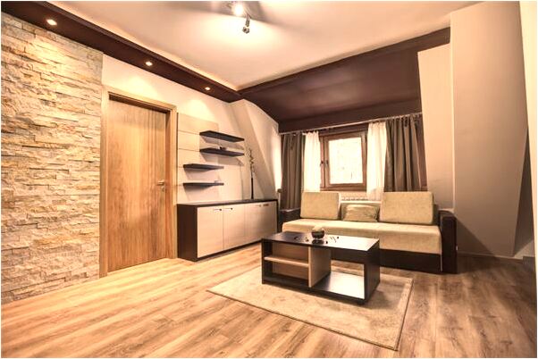 夢到自己穿一身黃色衣服是不是好的徵兆呢_周公解夢官網