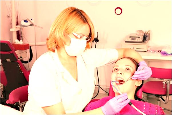 夢見喜歡的人在游泳是什麼意思_周公解夢官網