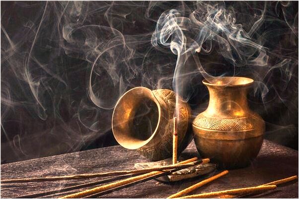 夢見一隻黑雞什麼寓意_周公解夢官網