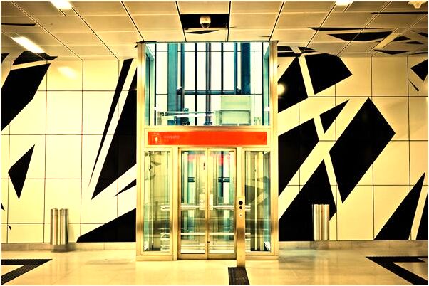 夢到了手機螢幕壞啦是啥預兆_周公解夢官網