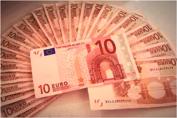 夢到了丈夫和別人有了孩子是怎么回事_周公解夢官網