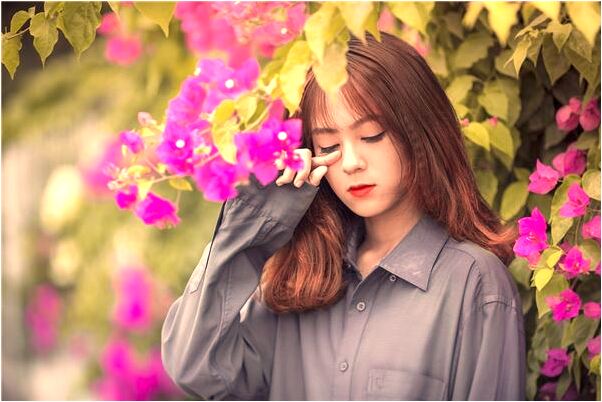 夢到了鋤頭挖出石塊怎么樣_周公解夢官網