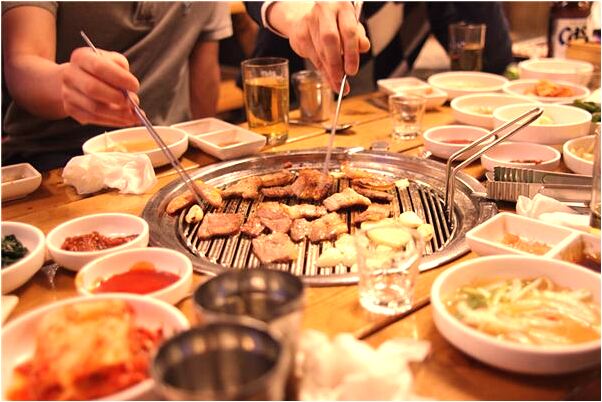 夢到小蟒蛇當寵物是凶兆還是吉兆_周公解夢官網