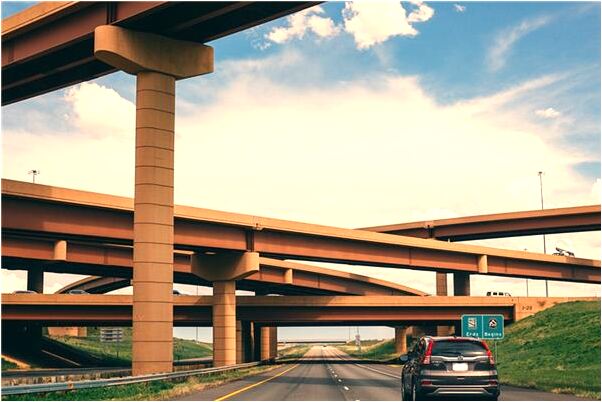 夢到抱不動小男孩是什麼預兆_周公解夢官網