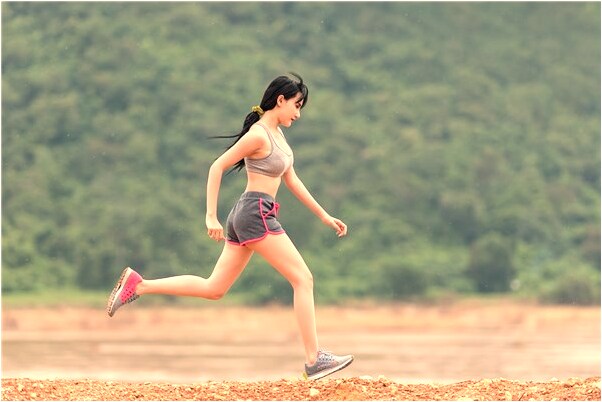 夢見遇鬼坐車有什麼意思_周公解夢官網