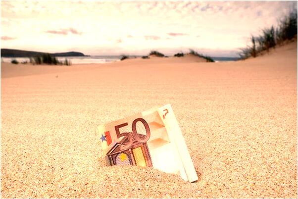 夢到老家坡上看見有人該埋葬是什麼徵兆_周公解夢官網