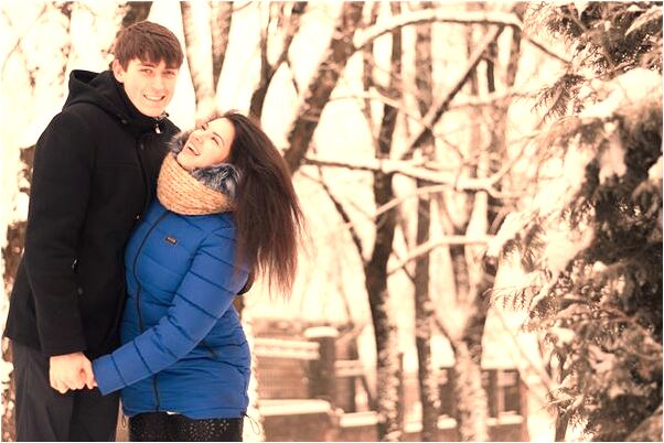 夢到女人掉進水塘不見了預兆了什麼嗎_周公解夢官網