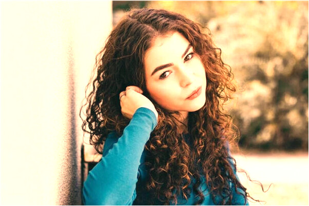 夢到了家裡的房子破洞了是什麼徵兆_周公解夢官網