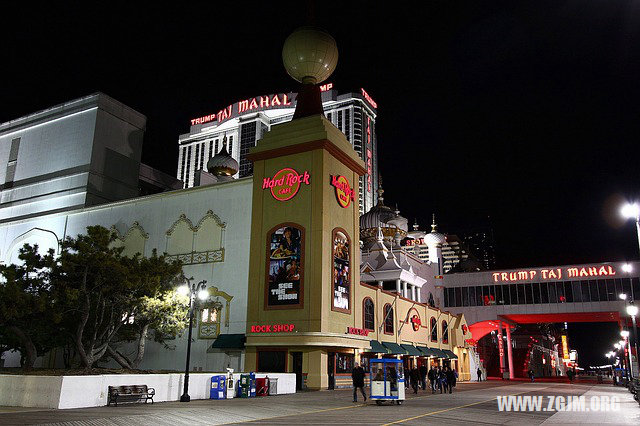 夢見與亡者親人共餐_周公解夢夢到與亡者親人共餐是什麼意思_做夢夢見與亡者親人共餐好不好_周公解夢官網