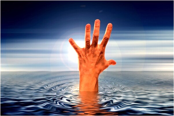 夢見踩在下過雨的路上怎么回事_周公解夢官網