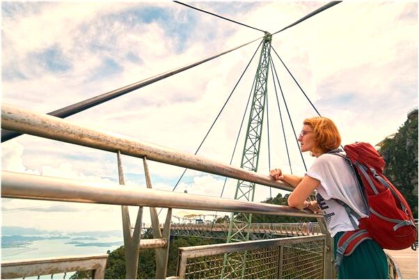 夢見看別人抓小猴子會有什麼預兆_周公解夢官網