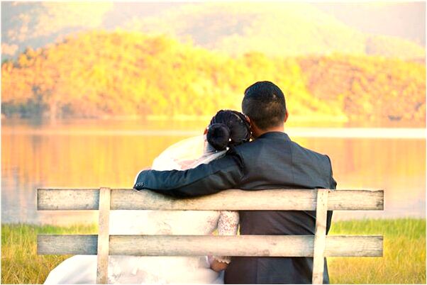 夢見別人向我扔菸頭是什麼徵兆_周公解夢官網