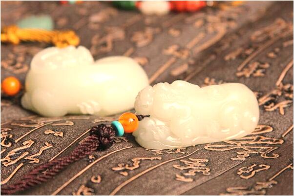 夢見三條黃色金龍意味著什麼_周公解夢官網