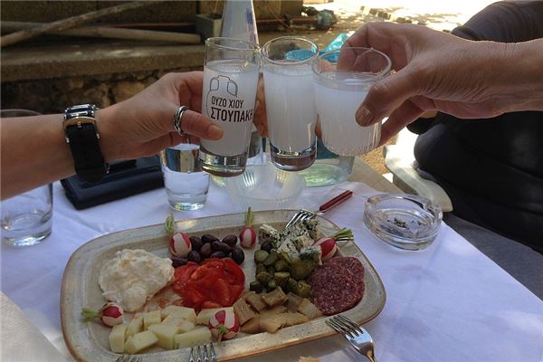 夢見家人喝酒有什麼徵兆_周公解夢