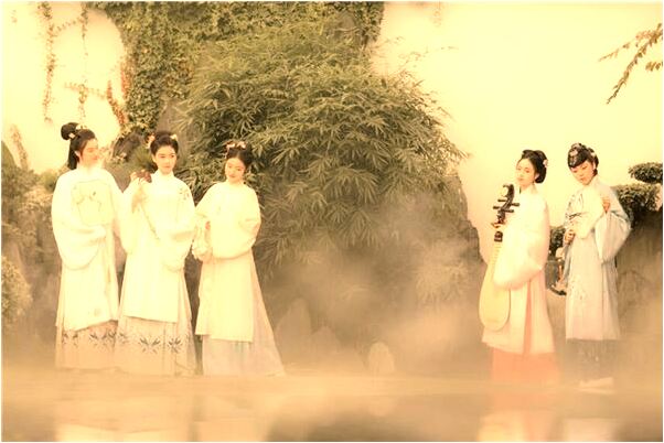 夢到乳房上起大包有什麼徵兆_周公解夢官網