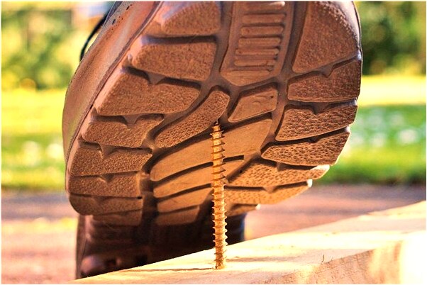 夢見有人反覆跳河什麼寓意_周公解夢官網