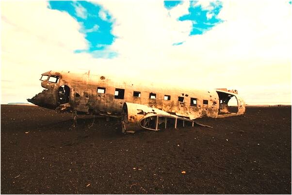 夢見座錯火車跳車好不好_周公解夢官網