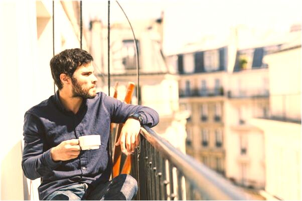 夢到客廳開花開裂意味著什麼_周公解夢官網