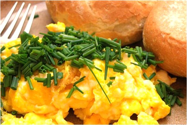 夢見女人男人在床上睡醒會是什麼預兆_周公解夢官網