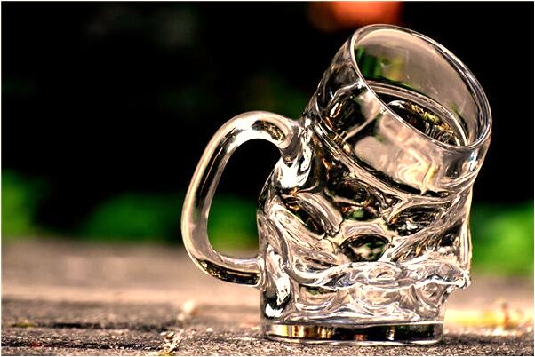 夢到弟弟開車拉上我往下坡走意味著什麼_周公解夢官網