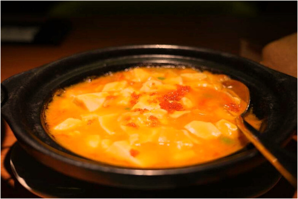 夢到好多紅色鮮花有什麼含義_周公解夢官網