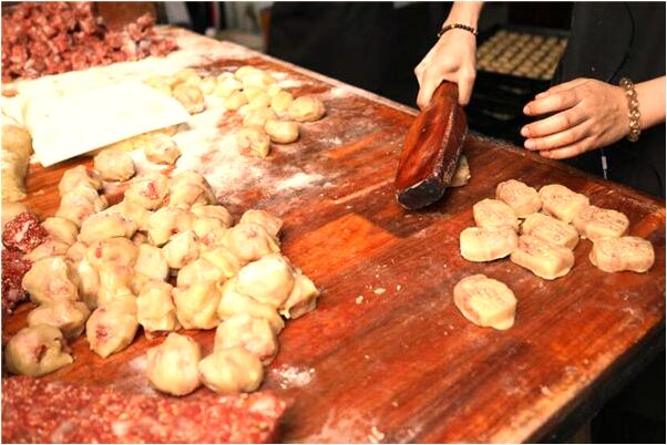 夢見經常在外婆家玩會是什麼預兆_周公解夢官網