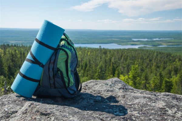 夢見背包_周公解夢