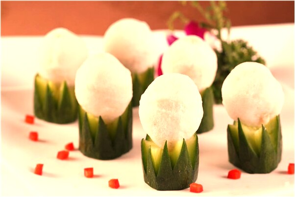 夢見右手虎口擠出一條毛蟲什麼預兆_周公解夢官網