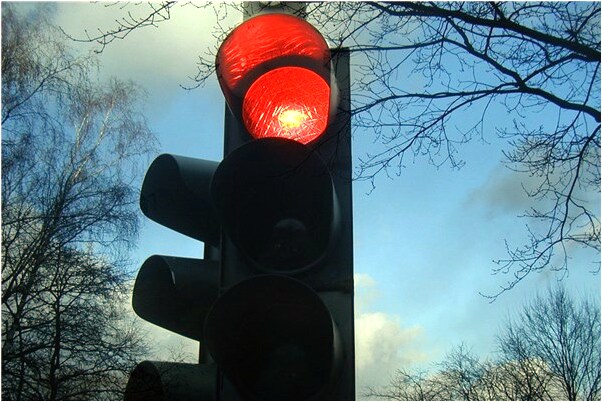 夢到了死去爺爺向我招收會怎么樣_周公解夢官網