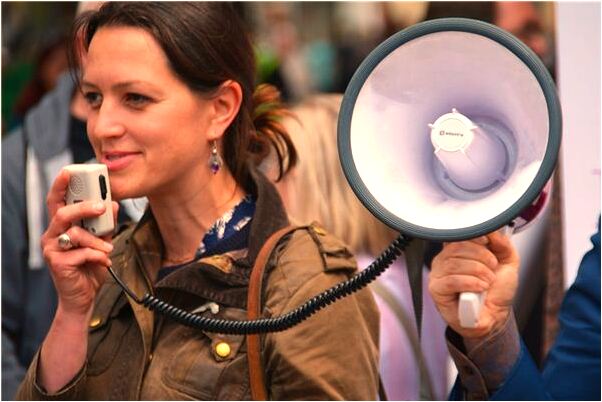 夢到了曾經喜歡的人來找我是什麼兆頭_周公解夢官網