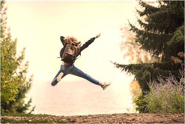 夢到櫻桃樹結滿了櫻桃有什麼預示嗎_周公解夢官網