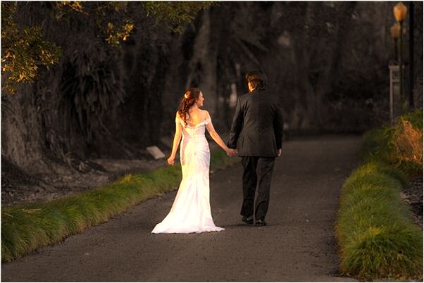 夢見墳上燈火通明預示什麼_周公解夢官網