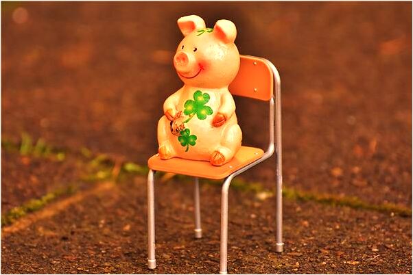 夢見幾個男人抓我有什麼含義_周公解夢官網