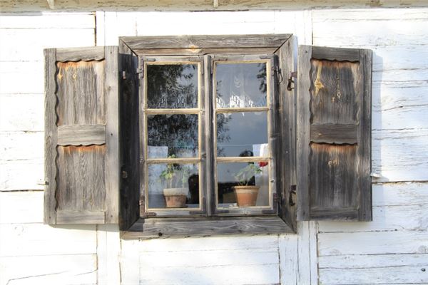 夢見窗戶掉了_周公解夢