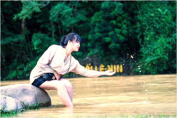 夢見和女同學在一起有什麼意思_周公解夢官網