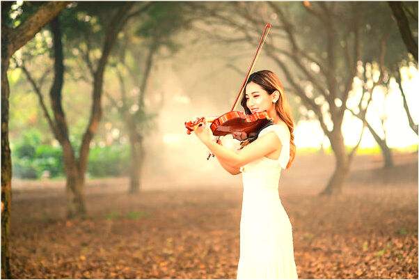 夢見岳母和妻子睡在水裡是什麼徵兆_周公解夢官網