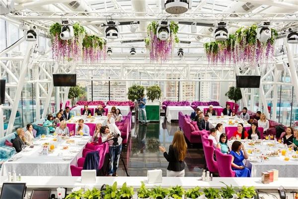 夢見宴席_周公解夢