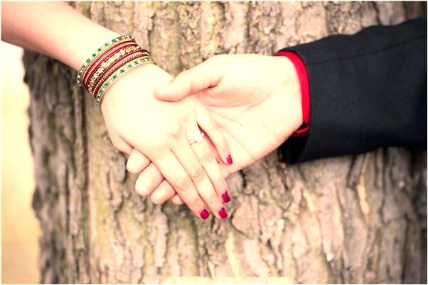 夢到沒到車被人偷了有什麼說法_周公解夢官網