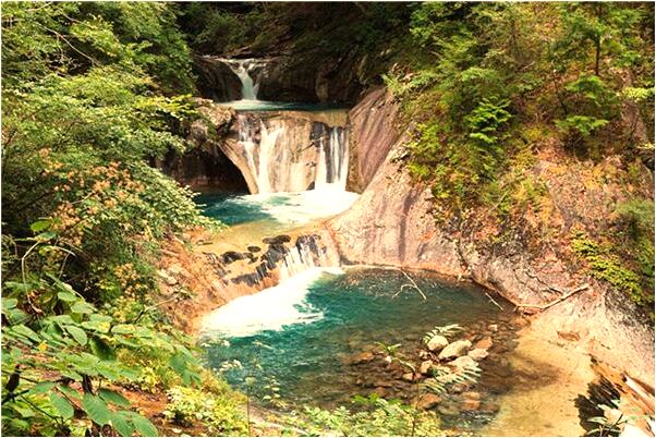 夢到了山崩發大水什麼寓意_周公解夢官網