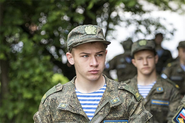 夢到了軍校意味著什麼_周公解夢