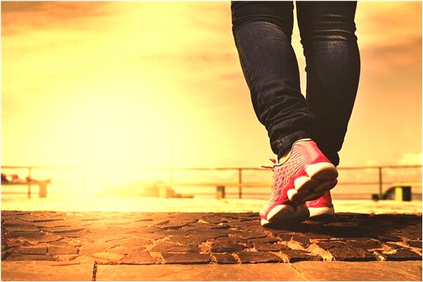 夢到羊馬在奔跑是吉兆嗎?_周公解夢官網