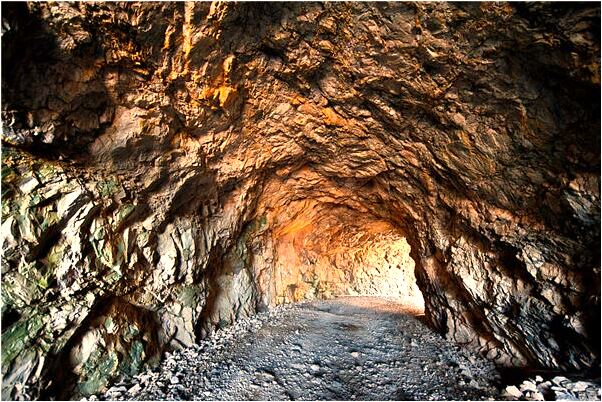 夢見和外婆在河邊走有什麼說法_周公解夢官網